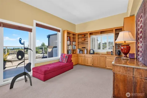 555 Alder Street Edmonds WA 98020