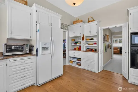 555 Alder Street Edmonds WA 98020