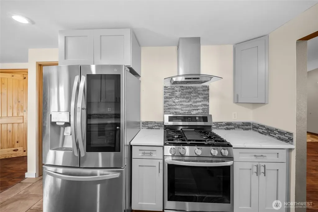 5921 184th Lane SW Rochester WA 98579
