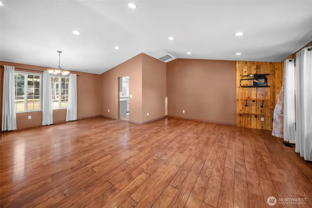 5921 184th Lane SW Rochester WA 98579