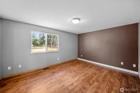 5921 184th Lane SW Rochester WA 98579