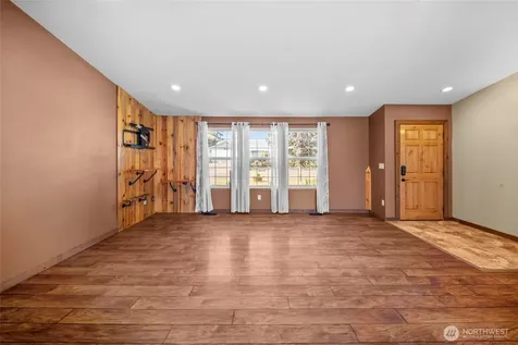 5921 184th Lane SW Rochester WA 98579