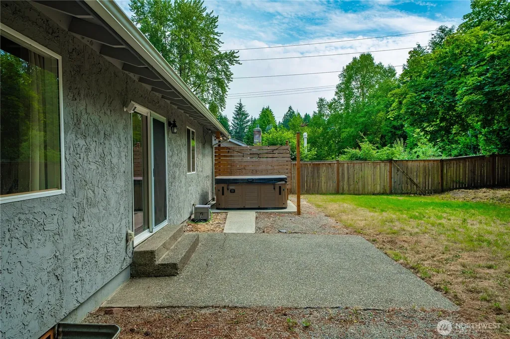 14314 110th Avenue Ct E Puyallup WA 98374