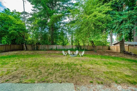 14314 110th Avenue Ct E Puyallup WA 98374