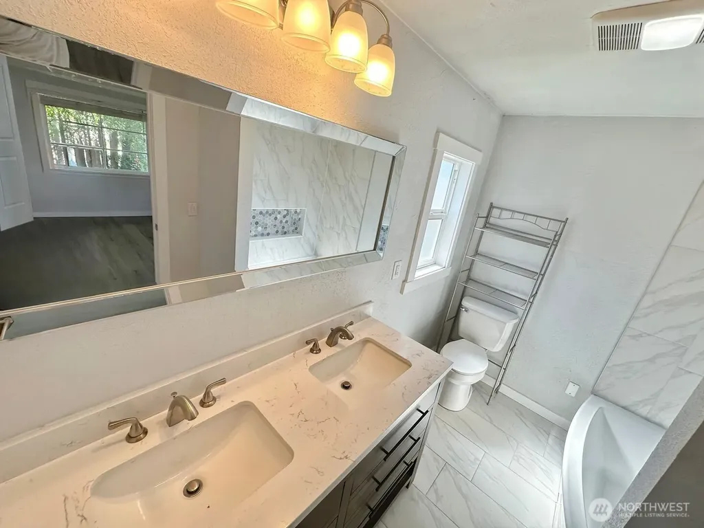416 N 8th Street Shelton WA 98584