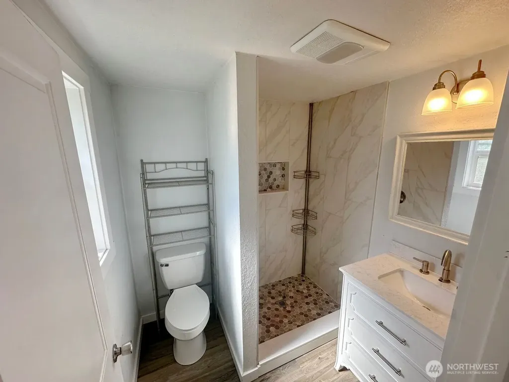 416 N 8th Street Shelton WA 98584