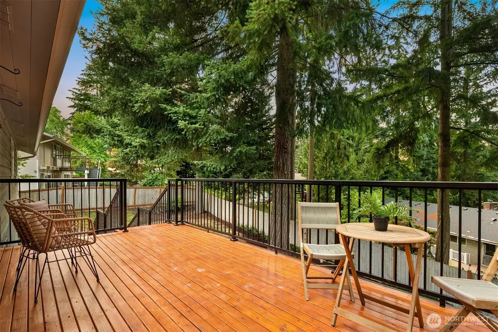 12510 SE 48th Place Bellevue WA 98006