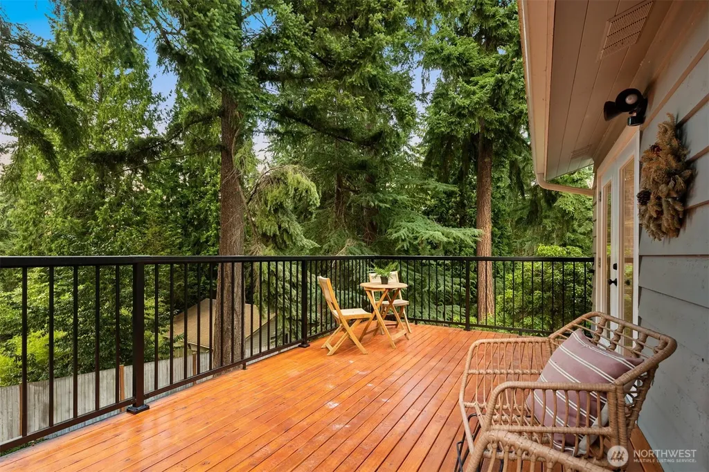 12510 SE 48th Place Bellevue WA 98006