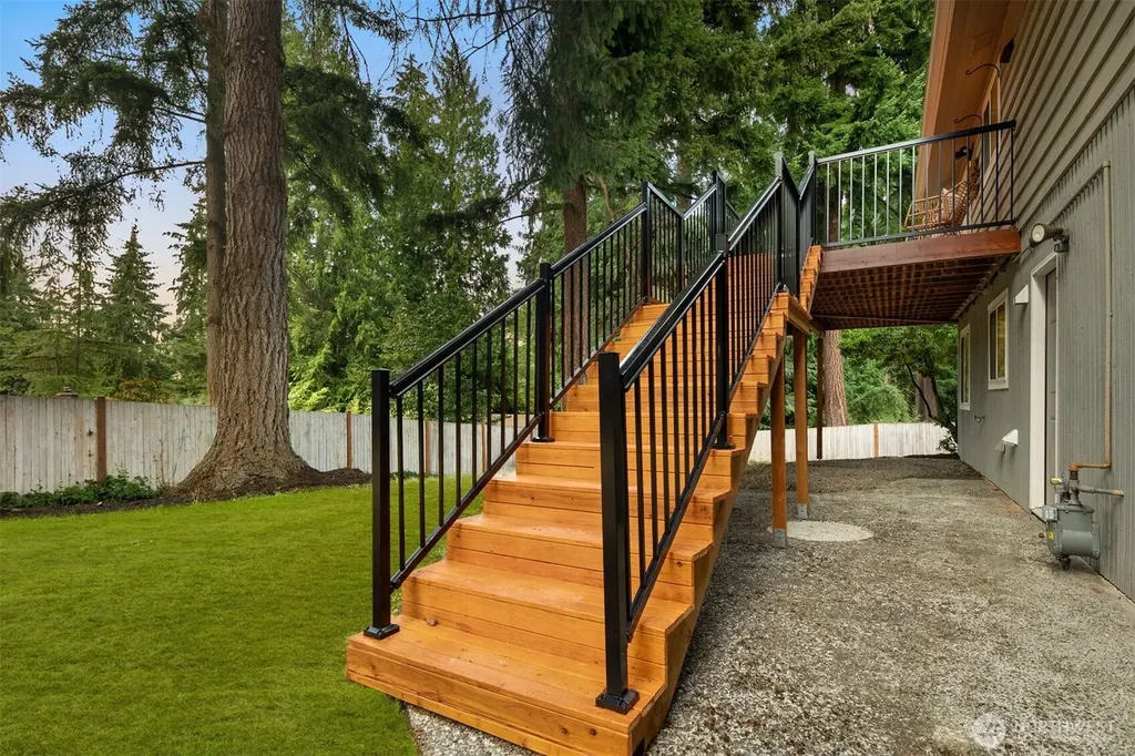 12510 SE 48th Place Bellevue WA 98006