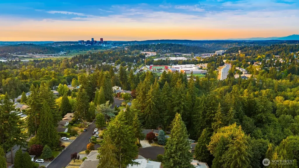 12510 SE 48th Place Bellevue WA 98006