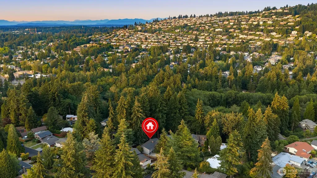 12510 SE 48th Place Bellevue WA 98006