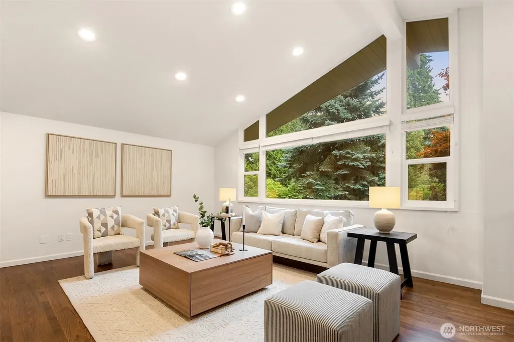 12510 SE 48th Place Bellevue WA 98006