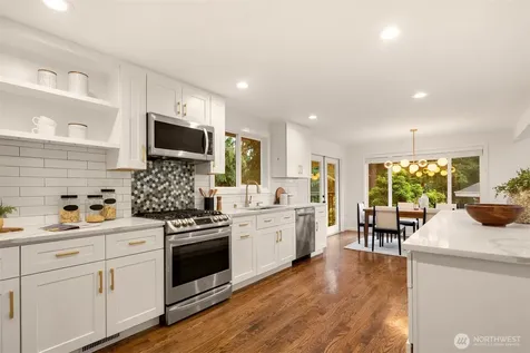 12510 SE 48th Place Bellevue WA 98006