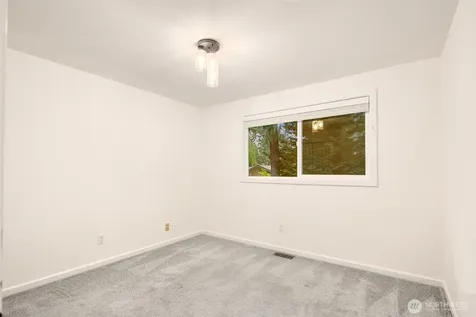 12510 SE 48th Place Bellevue WA 98006