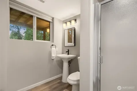 12510 SE 48th Place Bellevue WA 98006