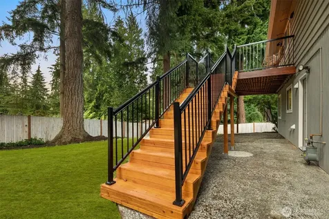 12510 SE 48th Place Bellevue WA 98006