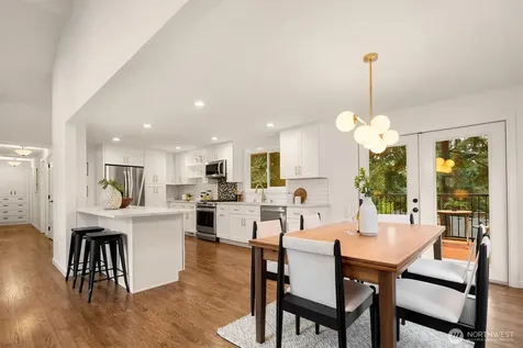 12510 SE 48th Place Bellevue WA 98006