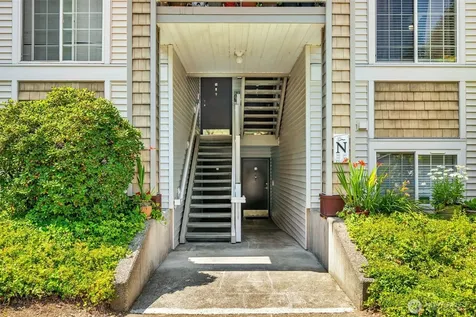 25235 SE Klahanie Boulevard Sammamish WA 98029