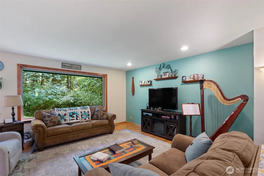 5716 Gahs Road S Roy WA 98580