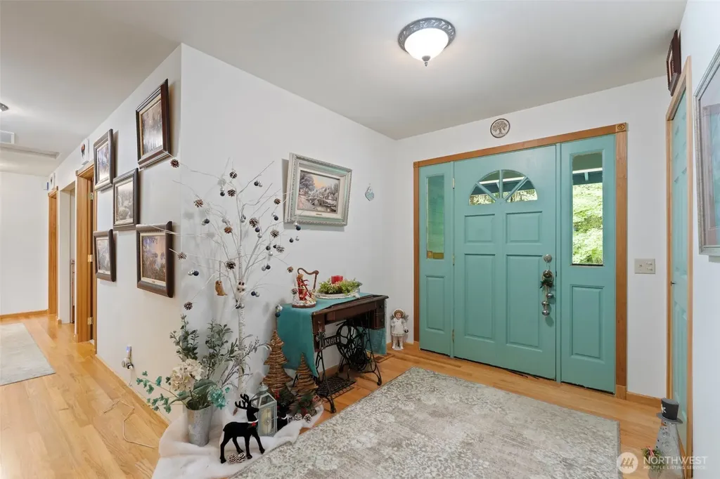 5716 Gahs Road S Roy WA 98580