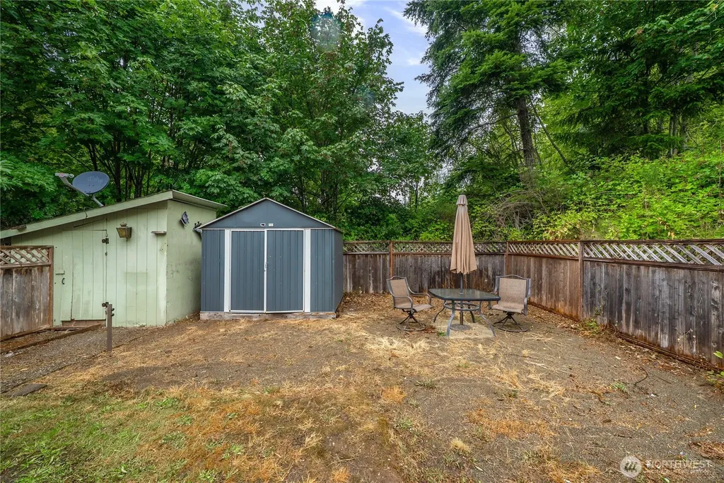 261 E Willow Blue Lane Shelton WA 98584