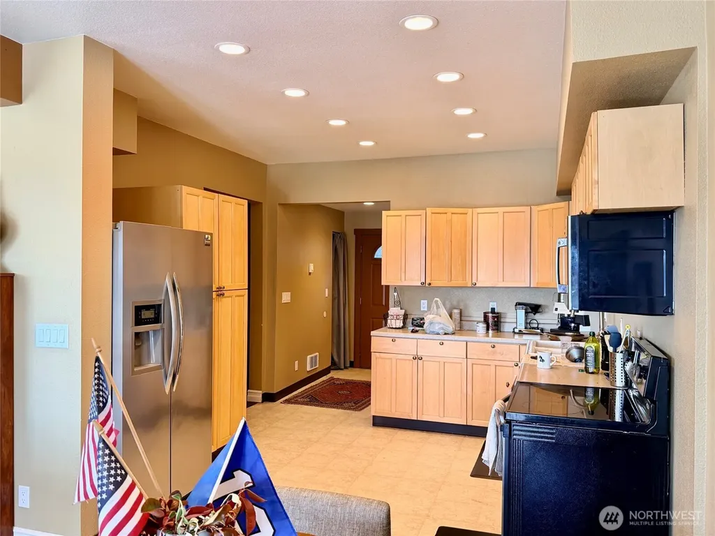 5006 3rd Avenue NW Seattle WA 98107