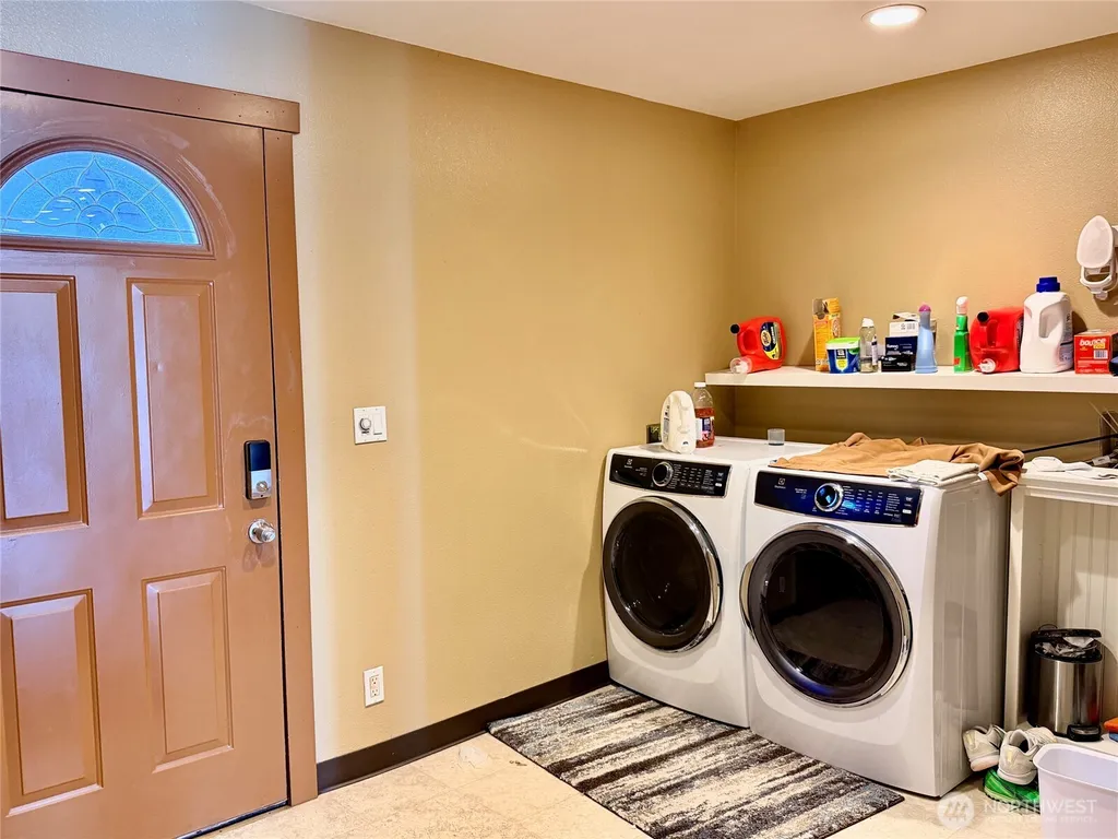 5006 3rd Avenue NW Seattle WA 98107