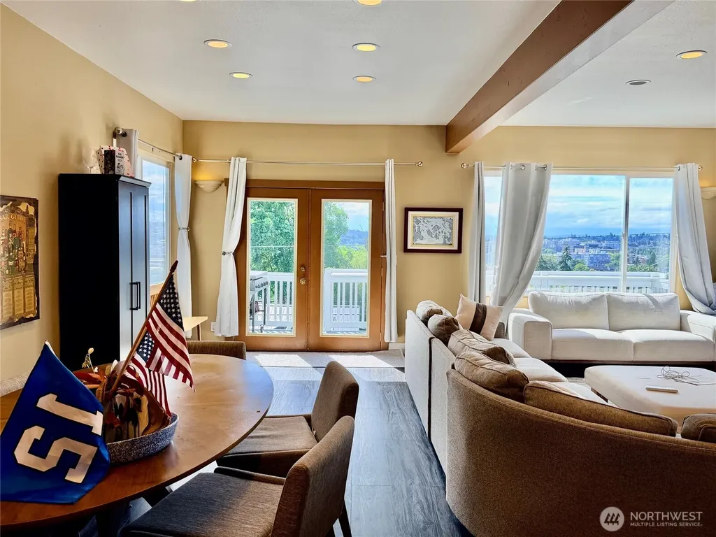 5006 3rd Avenue NW Seattle WA 98107