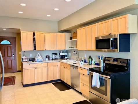 5006 3rd Avenue NW Seattle WA 98107