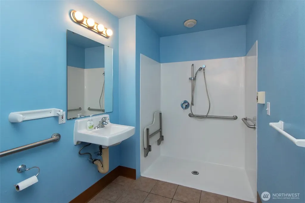202 Birdsong Lane Port Angeles WA 98362