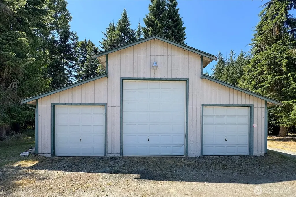 202 Birdsong Lane Port Angeles WA 98362