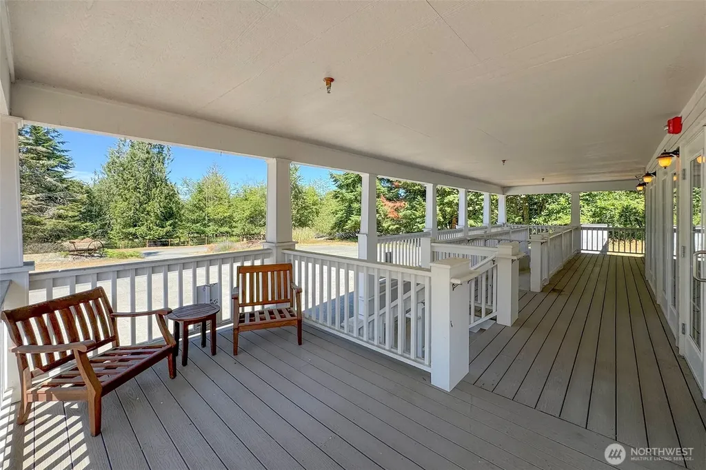 202 Birdsong Lane Port Angeles WA 98362