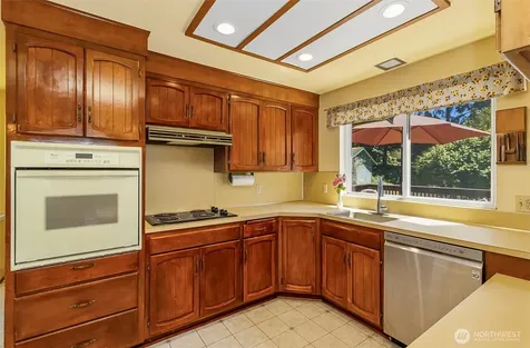 7202 21st Place SE Lake Stevens WA 98258
