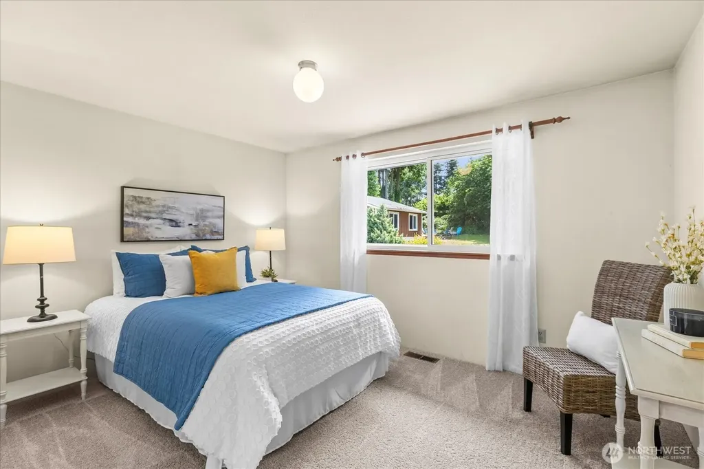 178 Skagit Avenue Camano Island WA 98282