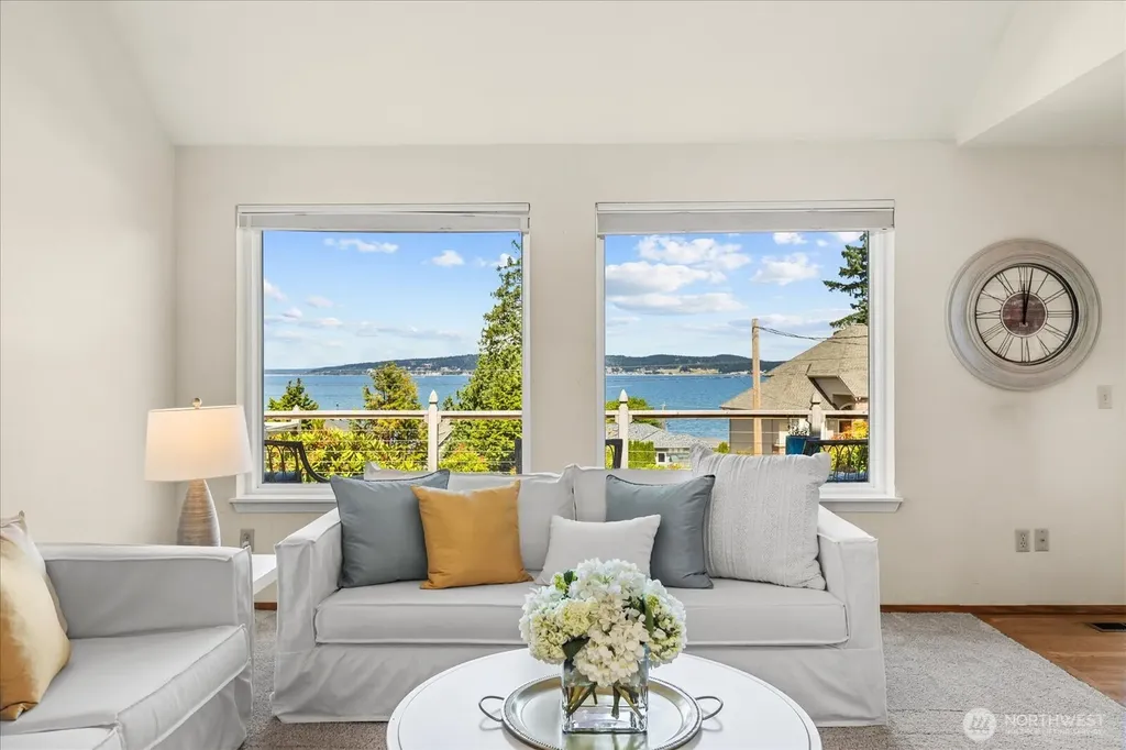 178 Skagit Avenue Camano Island WA 98282
