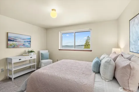 178 Skagit Avenue Camano Island WA 98282