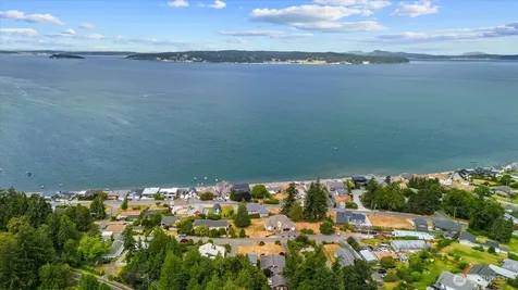 178 Skagit Avenue Camano Island WA 98282