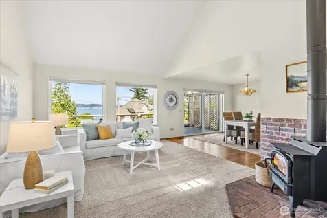 178 Skagit Avenue Camano Island WA 98282