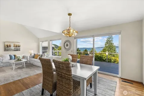 178 Skagit Avenue Camano Island WA 98282