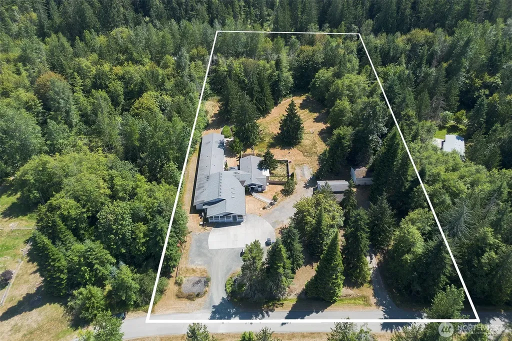 202 Birdsong Lane Port Angeles WA 98362
