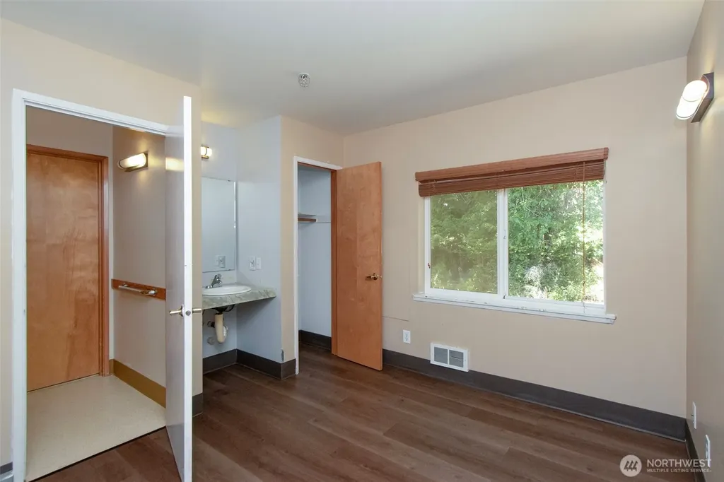 202 Birdsong Lane Port Angeles WA 98362