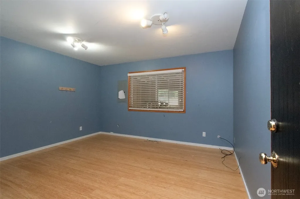 202 Birdsong Lane Port Angeles WA 98362