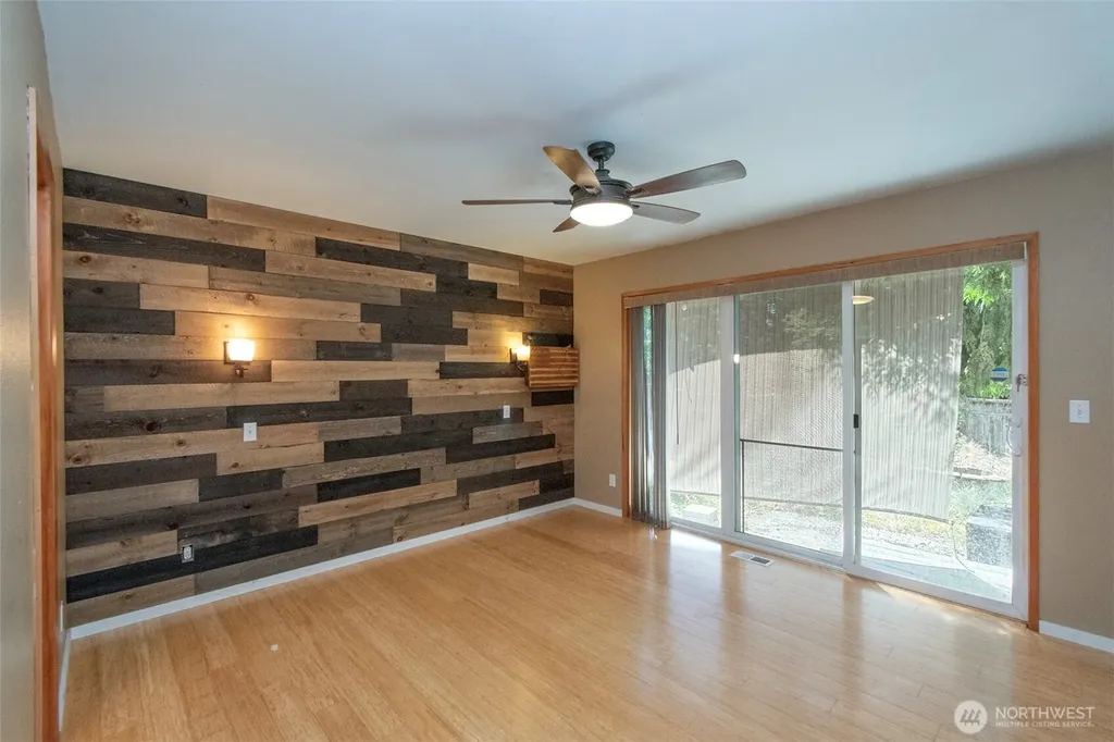 202 Birdsong Lane Port Angeles WA 98362