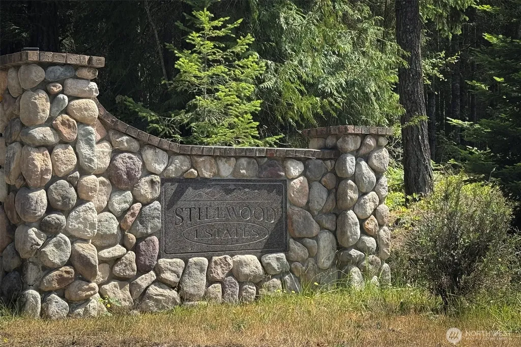 202 Birdsong Lane Port Angeles WA 98362