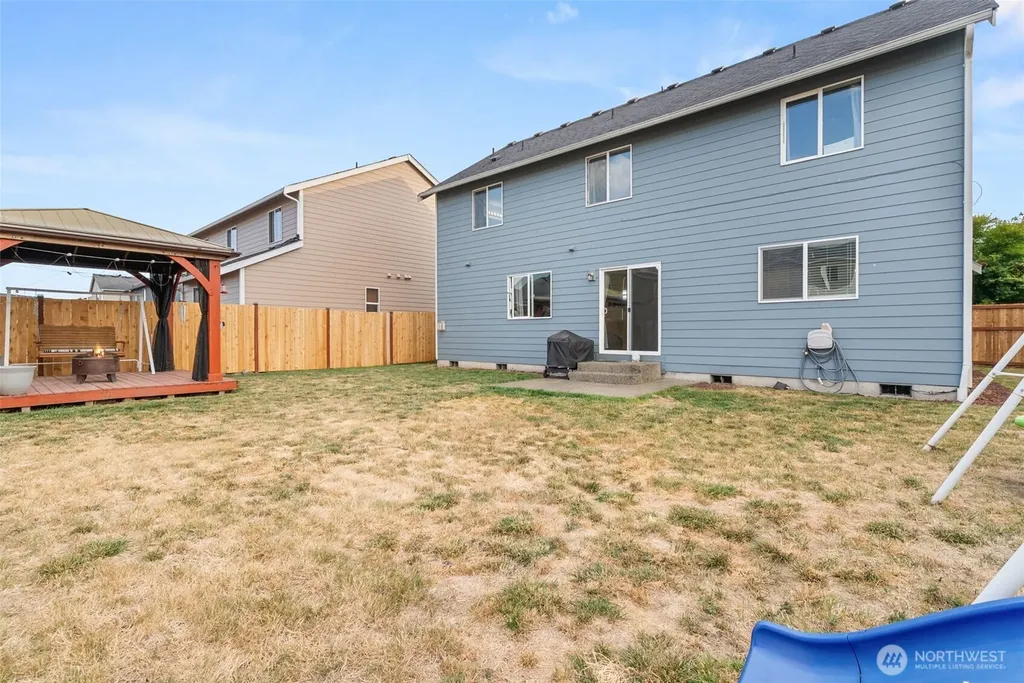 9156 Canal Road SE Yelm WA 98597