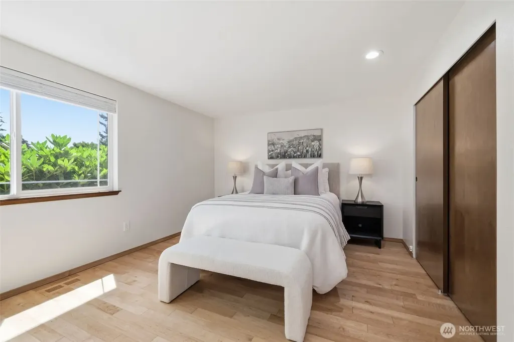 5008 65th Avenue W University Place WA 98467