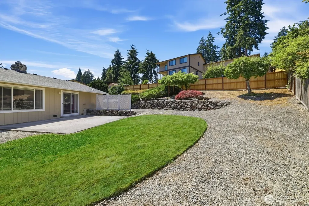 5008 65th Avenue W University Place WA 98467