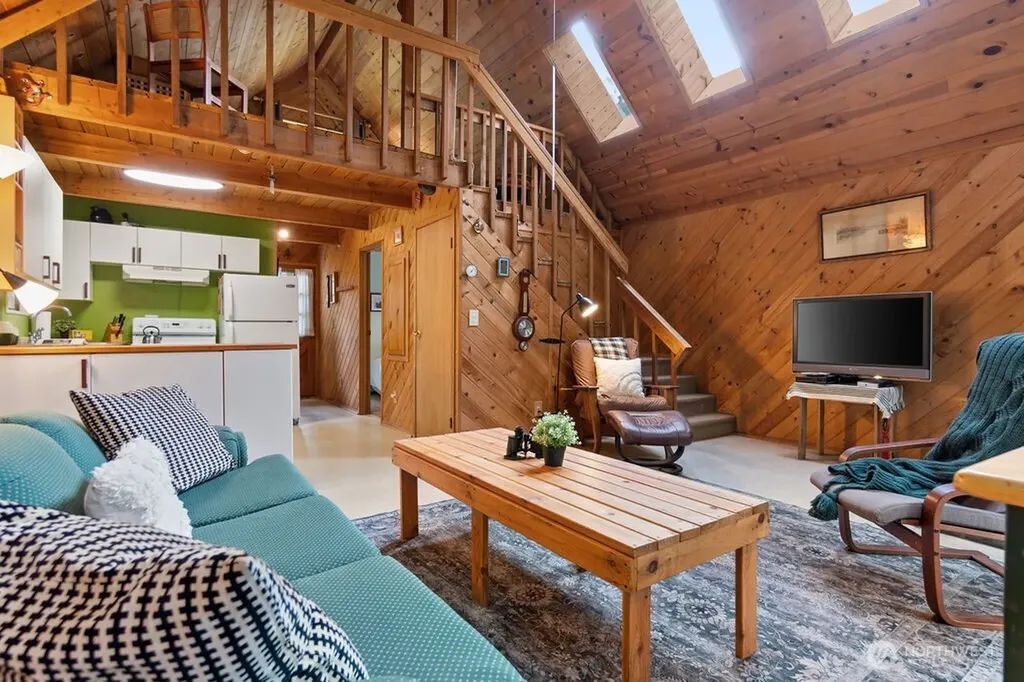 12 B Port Susan Drive Hat Island WA 98206