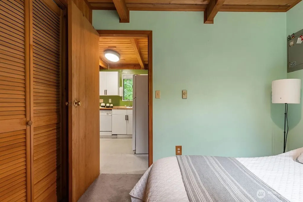 12 B Port Susan Drive Hat Island WA 98206