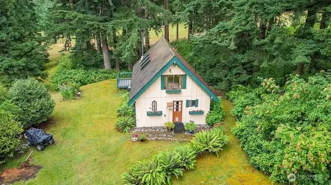 12 B Port Susan Drive Hat Island WA 98206